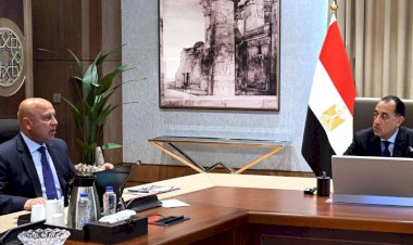 رئيس الوزراء يتابع مع وزير النقل عددا من ملفات عمل الوزارة