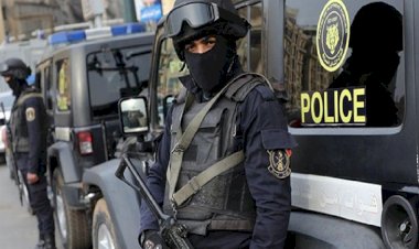 الأمن يضبط ميكروباص "الرعونة" بالفيوم والسبب "اختصار طريق"