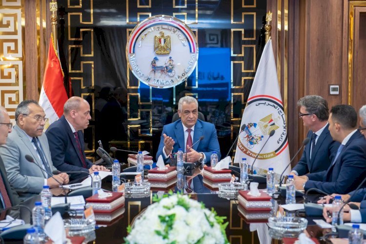 وزير الإنتاج الحربي يلتقي رئيس مجلس إدارة شركة “يونغ-هانز” (الفرنسية- الألمانية) وشركة "تاليس مصر”