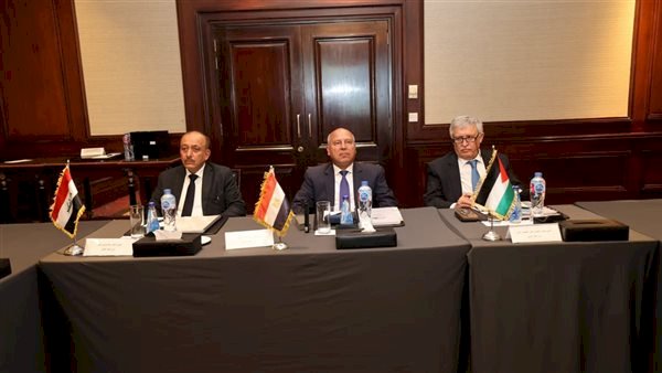 وزير النقل يترأس اعمال اجتماع  الجمعية العمومية للشركة رقم (87) بحضور وزير النقل الأردني