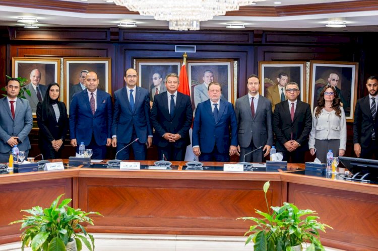 محافظ البنك المركزي ورئيس المجلس الأعلى لتنظيم الإعلام يوقعان بروتوكول تعاون لتعزيز تنظيم المحتوى الرقمي المصرفي