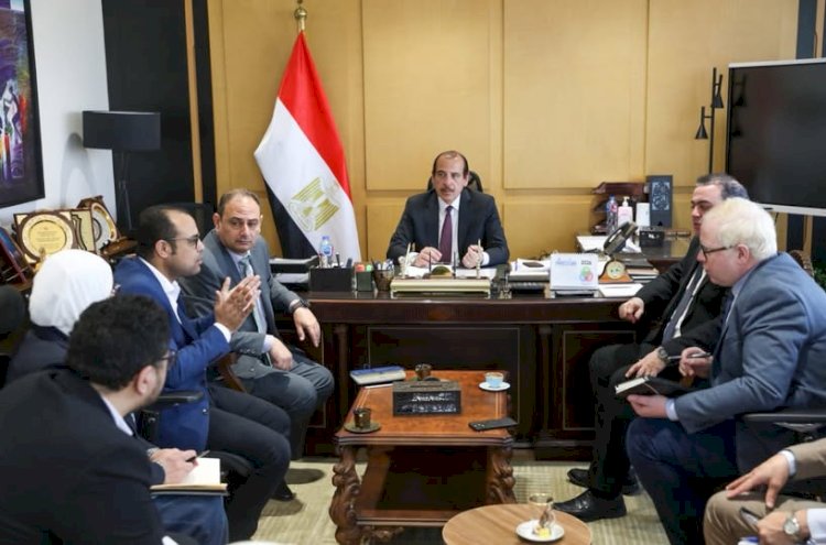 الصحة تستعد لإطلاق تطبيق ذكي لتعزيز الوعي الصحي المجتمعي