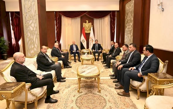 وزير الشباب والرياضة ومحافظ القاهرة يبحثان تعزيز التعاون المشترك وإطلاق فعاليات رياضية بالعاصمة