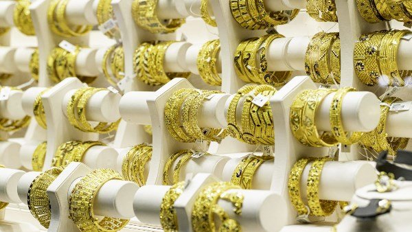 هبوط مفاجئ في أسعار الذهب اليوم