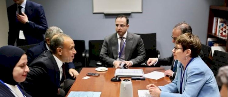 وزير الخارجية يلتقي رئيسة البنك الأوروبي لإعادة الإعمار والتنمية في واشنطن
