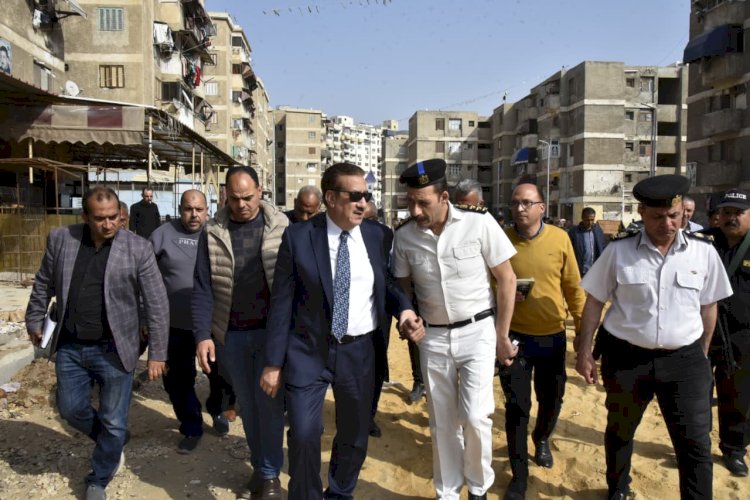 محافظ بورسعيد يُوجّه بتكثيف أعمال إزالة الإشغالات وفتح الطرق بحي الضواحي