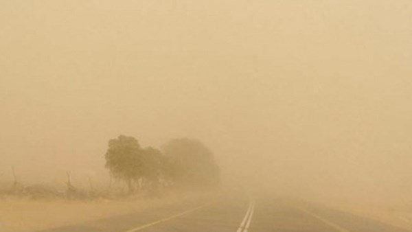 الأرصاد تعلن طقس الجمعة: موجة حارة وأمطار رعدية وتحذيرات من الشبورة والأتربة