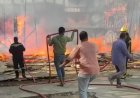 حريق في مصنع أخشاب بالعاشر من رمضان والحماية المدنية تدفع بسيارات الإطفاء