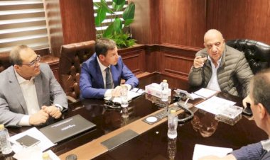وزير الكهرباء يبحث مع شركة شنايدر إليكتريك التوسع في مبادرة تحسين كفاءة استخدام الطاقة في المصانع 