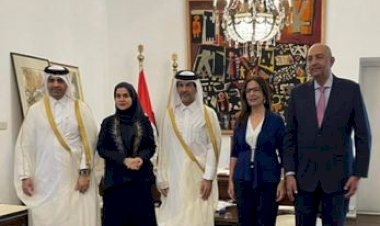 وزيرة الثقافة تستقبل سفير قطر بالقاهرة وتبحث سبل تعزيز التعاون الثقافي بين البلدين