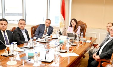 وزيرة الإسكان تتابع موقف مشروعات الجهاز المركزي للتعمير بمحافظة الإسكندرية