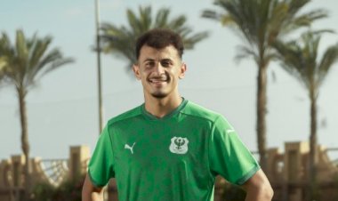 المصري يستقر على بدء التفاوض مع الأهلي لضم عمر الساعي