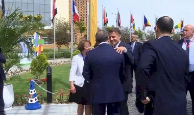 الرئيس السيسى يستقبل نظيره الفرنسى لافتتاح المقر الجديد لجامعة سنجور