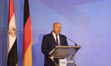 وزير النقل يعلن إطلاق المرحلة الثالثة من مبادرة تدريب سائقى النقل الثقيل