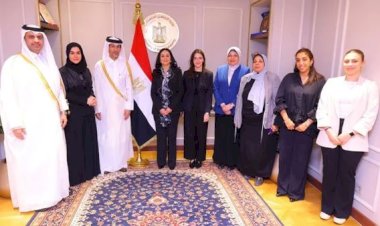 وزيرة التضامن الاجتماعي تستقبل سفير دولة قطر لدى مصر