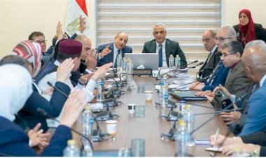 وزير الدولة للإنتاج الحربي يناقش الموازنة التخطيطية للوزارة والهيئة عن العام المالي (2027/2026)