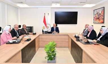 وزير الري يتابع ترتيبات عقد "أسبوع القاهرة التاسع للمياه"