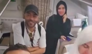 تامر عاشور يؤدي مناسك الحج برفقة زوجته نانسي نور