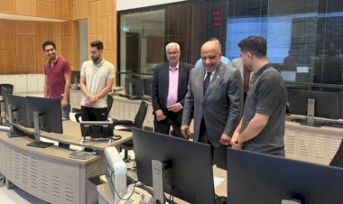 وزير الكهرباء يقضي أول أيام العيد مع العاملين في المركز القومي للتحكم في الطاقة