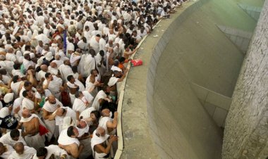 الحجاج يواصلون رمي الجمرات في ثاني أيام التشريق.. وبدء مغادرة المتعجلين