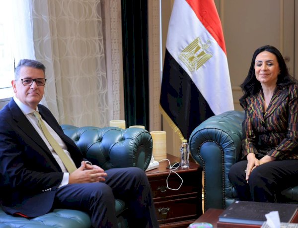 وزيرة التضامن الاجتماعي تلتقي رئيس لجنة حقوق الإنسان بمجلس النواب