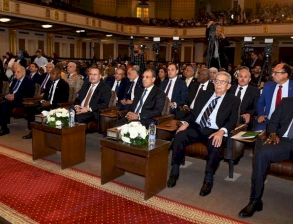 وزارتا الخارجية والتعليم العالي تنظمان احتفالية “يوم أفريقيا” بمقر جامعة القاهرة