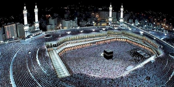 وزارة السياحة والآثار تُكثف استعداداتها الجارية لموسم الحج السياحي لهذا العام