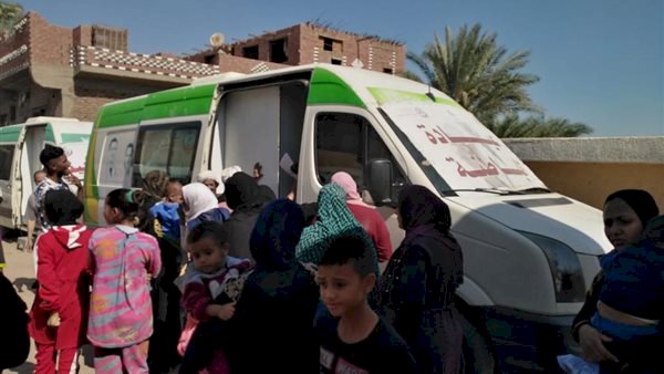 صحة قنا تنظم قافلة طبية مجانية بوحدة الدير الغربي اليوم