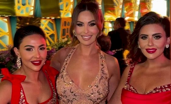 رفقة أخواتها.. مي سليم تتألق في أحدث ظهور عبر انستجرام