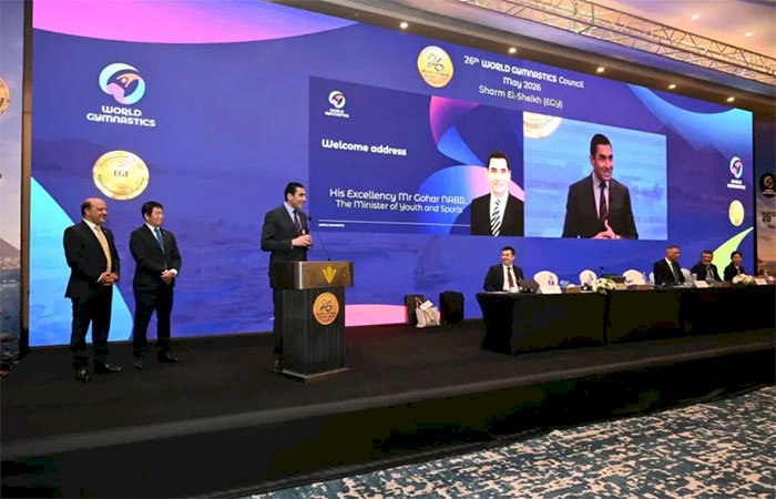 وزير الشباب ومحافظ جنوب سيناء يشهدان اجتماعات المكتب التنفيذي والاستشاري بشرم الشيخ