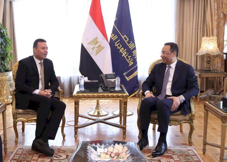تعاون بين وزارة الاتصالات والجهاز المركزي للإحصاء لتنفيذ التعداد العام 2027