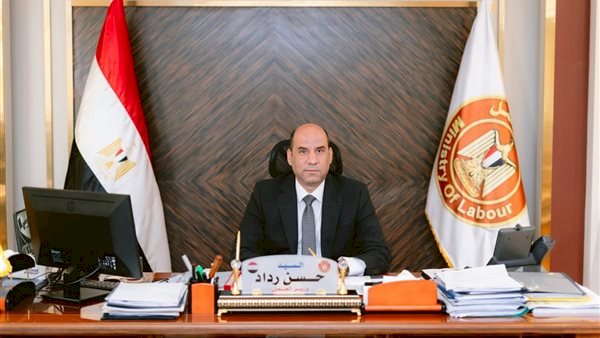 وزير العمل يعلن صرف منحتين للعمالة غير المنتظمة بقيمة 767 مليون جنيه