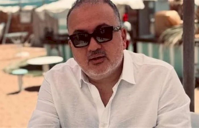 هانى عبد الكريم يتلقى عزاء والده بمسجد الحامدية الشاذلية.. اليوم