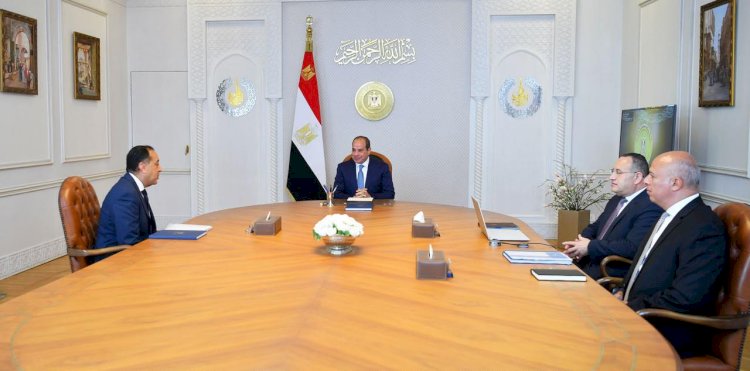 عاجل.. الرئيس السيسي يجتمع مع رئيس الوزراء ووزير التعليم العالي