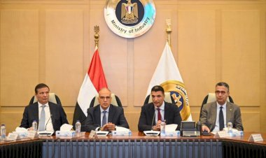 اتفاق وزاري لتشكيل لجنة مشتركة لإدارة ملف البصمة المائية في الصناعات الغذائية