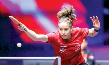 هنا جودة تهنئ رجال طاولة الأهلى بعد الفوز بدرع الدورى الممتاز