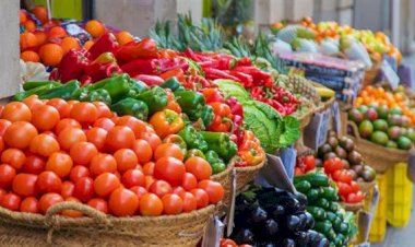 سعر الخضار والفاكهة اليوم الاربعاء في الأسواق