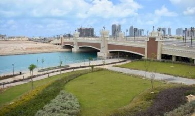 وزيرة الإسكان تتابع موقف تنفيذ أبراج مارينا العلمين والحي اللاتيني ومشروعات الخدمات بالعلمين الجديدة