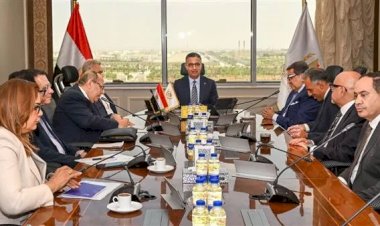 وزير التموين يبحث مع شركة إي فاينانس (E-Finance) التعاون في تنفيذ مشروع “كاري أون (CARRY ON)”