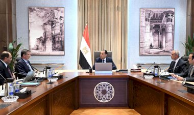 رئيس الوزراء يعقد اجتماعاً لبحث التوسع في إنشاء عدد من محطات الثروة الحيوانية الحديثة