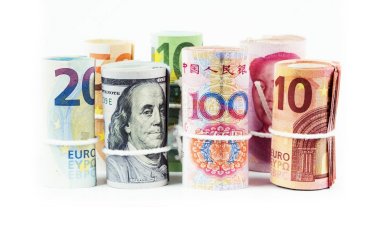 أسعار العملات في مصر اليوم الجمعة