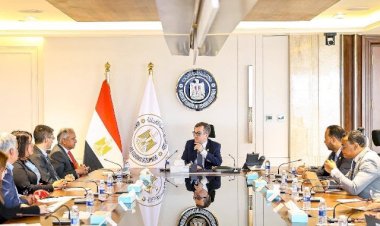 وزير التخطيط والتنمية الاقتصادية يبحث مع نائب رئيس «أفريكسيم بنك» دعم الشركات الناشئة