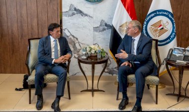 وزير البترول يبحث مع رئيس دانة غاز الإماراتية خطط التوسع في الاستثمارات وزيادة إنتاج الغاز من حقول الدلتا