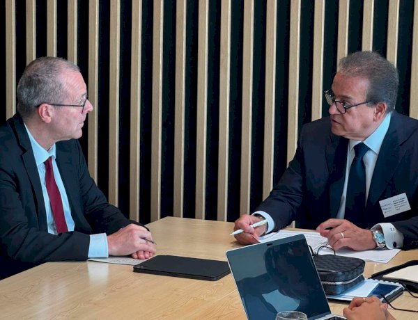 وزير الصحة يبحث مع المدير الإقليمي لمنظمة الصحة العالمية تعزيز التعاون لتنفيذ قرار أمراض الكبد الدهني