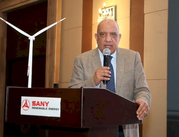 وزير الكهرباء يعلن انطلاقة تاريخية: أول مصنع لتوربينات الرياح ومشروع بـ2000 ميجاوات