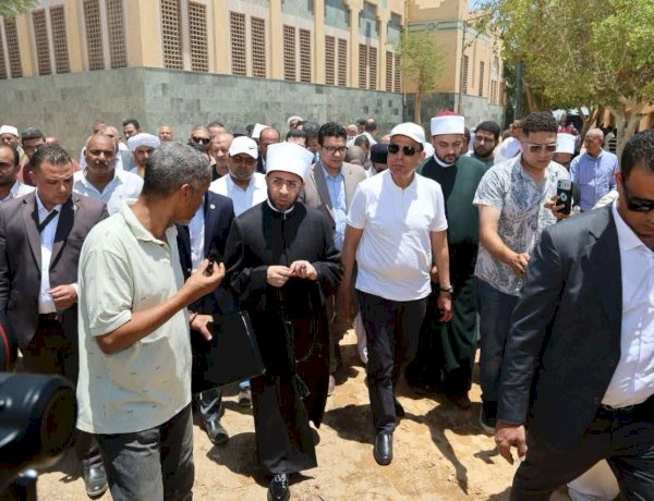 أسامة الأزهري: العمل على إصدار موسوعة تاريخية للبهنسا وإطلاق تطبيق إلكتروني للتعريف بمعالمها الأثرية