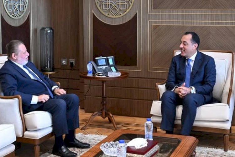 رئيس الوزراء يلتقي محافظ البنك المركزي لمتابعة جهود التنسيق بين السياسات المالية والنقدية