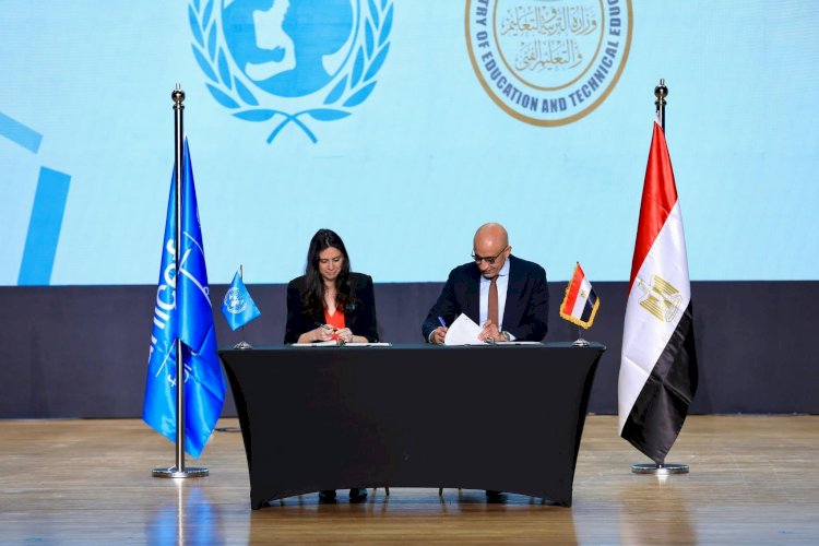 وزير التربية والتعليم :عم 100 ألف طالب وطالبة لتنمية المهارات الأساسية والرقمية ومهارات المستقبل والتوظيف