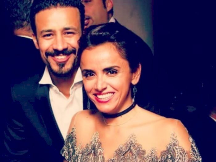 أحمد داود يحتفل بعرض فيلم الكراش وزوجته علا رشدي تدعمه