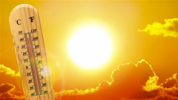 الطقس غدُا.. شبورة ورطوبة وأجواء حارة نهارا والعظمى بالقاهرة 35